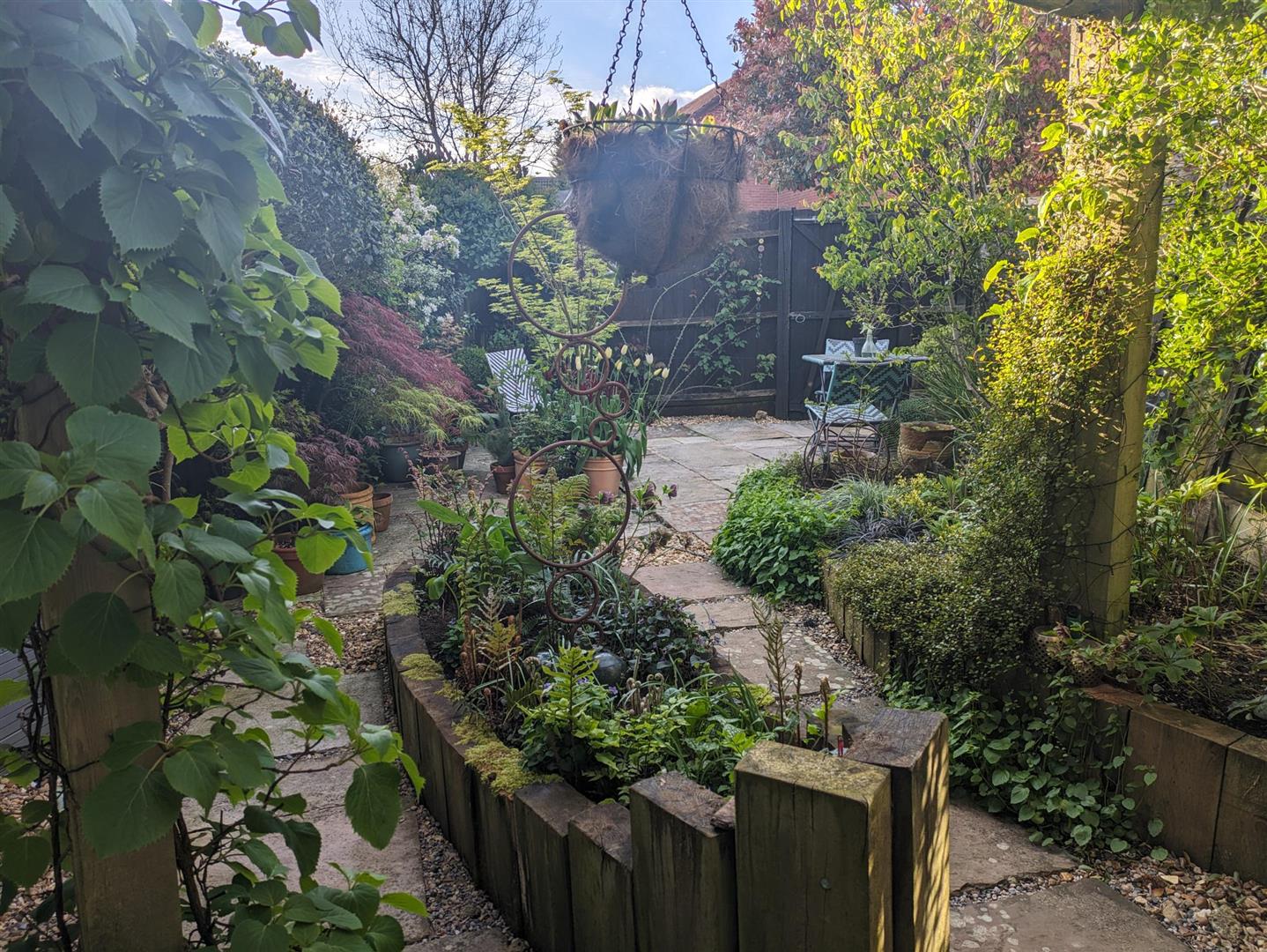 2092a57f-6b40-4a07-b104-7776a5bf0458-1_all_1775.jp